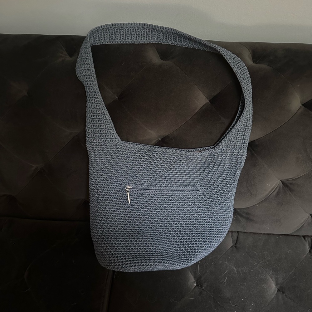 The Sak 120 Hobo made of recycled materials in denim blue.